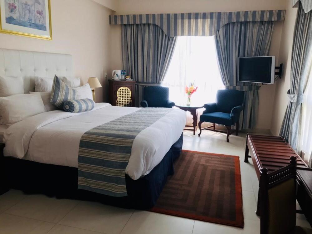 Beach Luxury Hotel Karaczi Zewnętrze zdjęcie