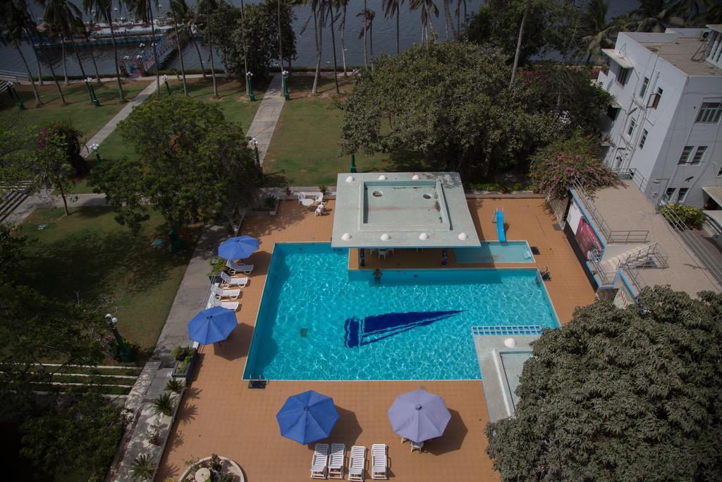 Beach Luxury Hotel Karaczi Zewnętrze zdjęcie