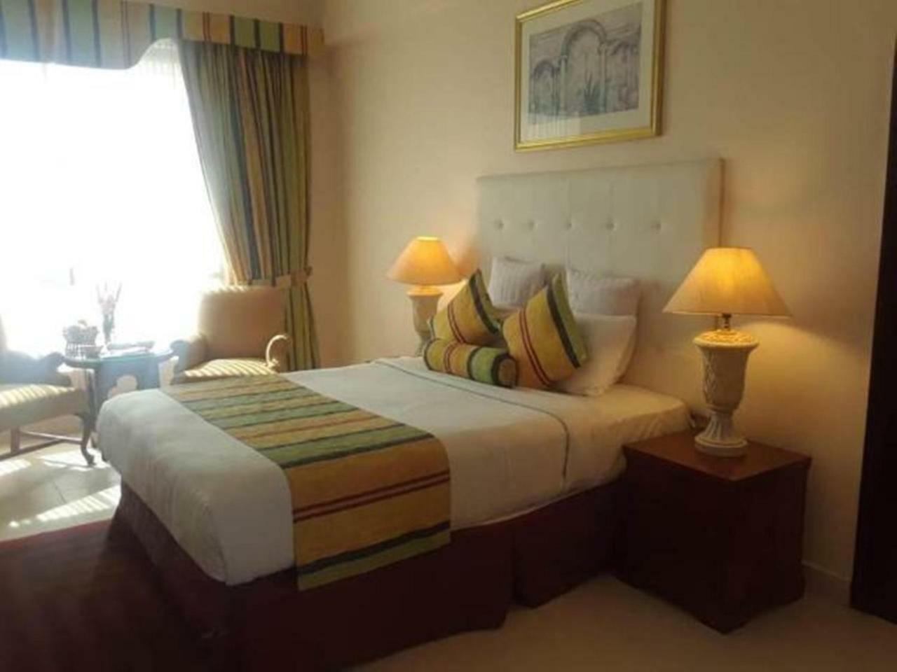 Beach Luxury Hotel Karaczi Zewnętrze zdjęcie