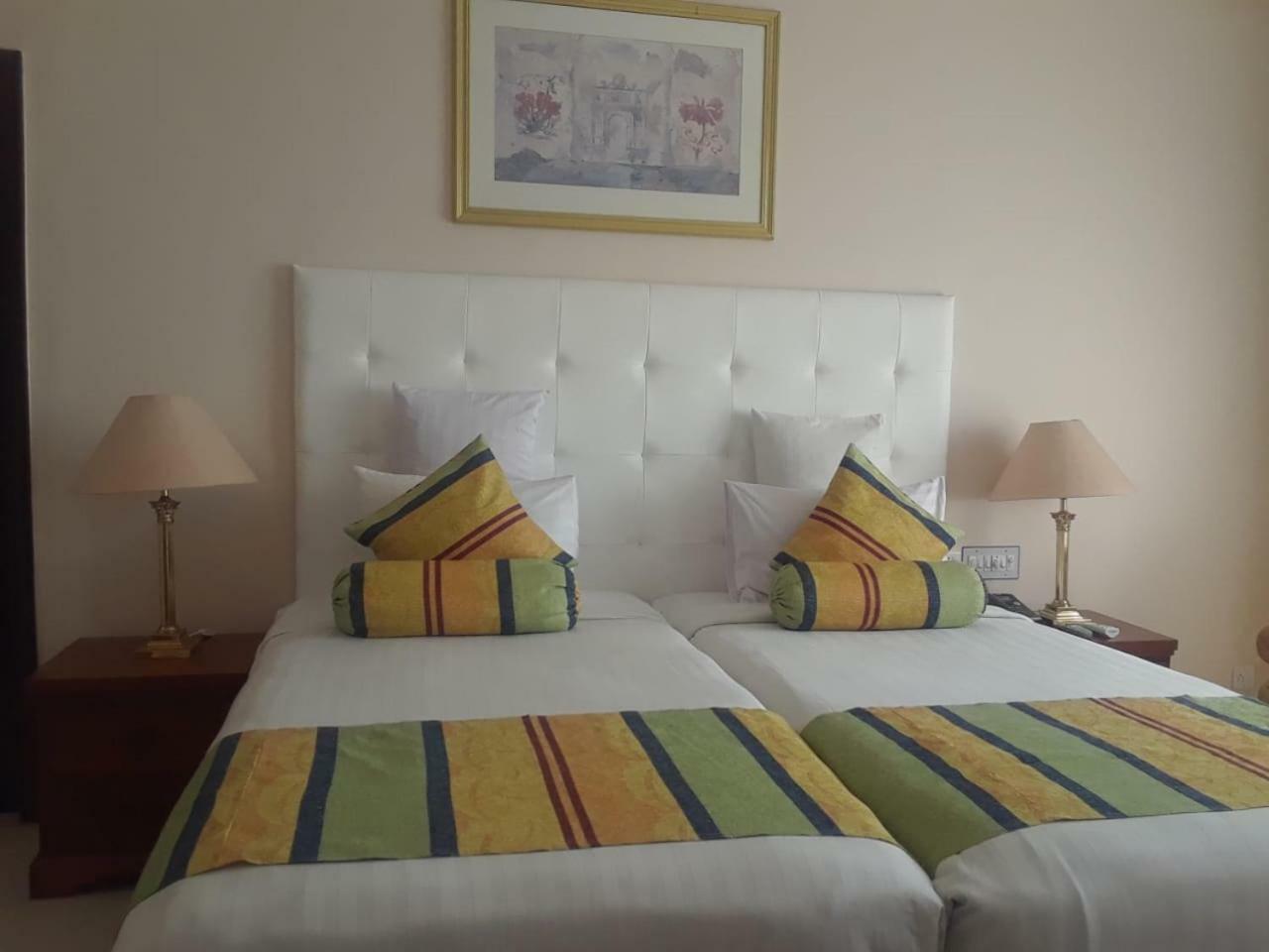 Beach Luxury Hotel Karaczi Zewnętrze zdjęcie